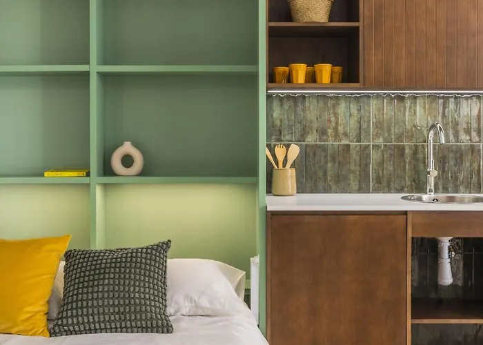 Green Suite By Concept Flats
